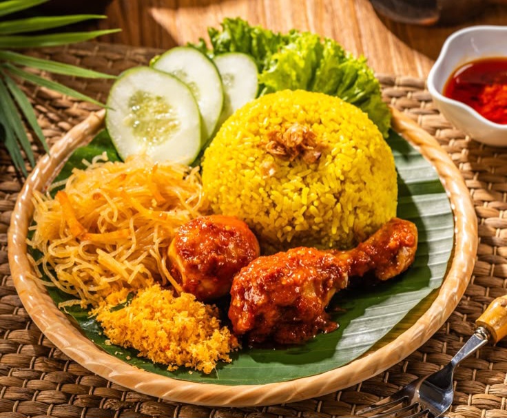 Resep Kuliner : Nasi Kuning Banjar yang Melegenda